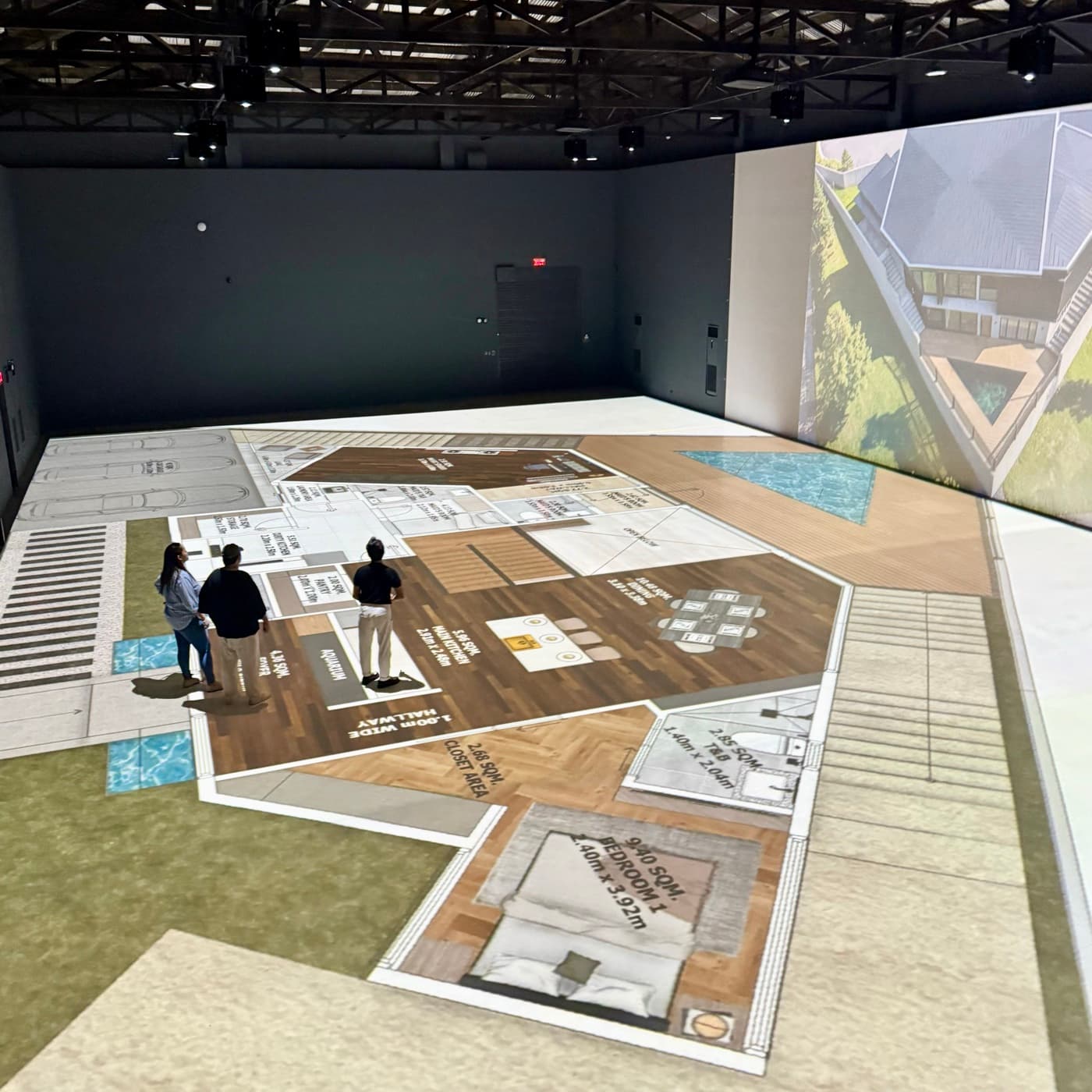 1:1 lifesize walkthrough session photo 2